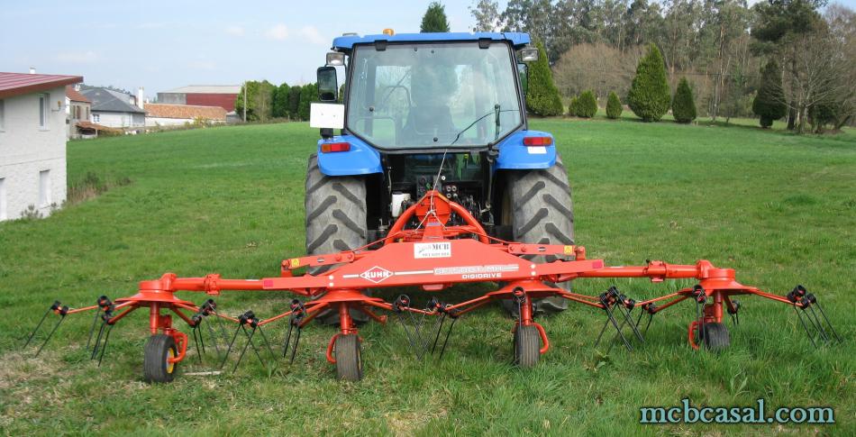 Rastrillo Kuhn 5001 Digidrive 7