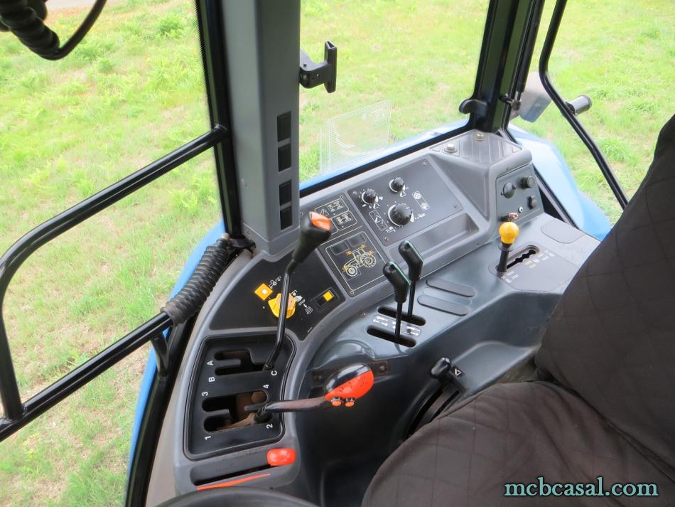 New Holland M115 8