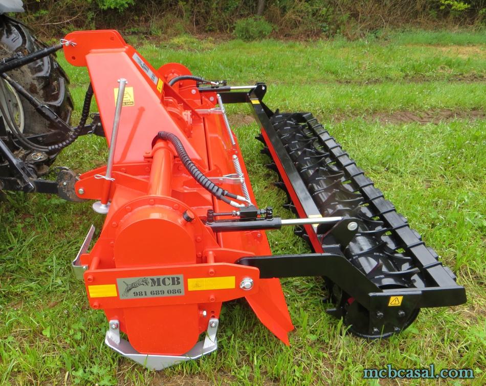 Fresa MCB Casal con rodillo Packer 14 Fresa MCB Casal con rodillo Packer 14