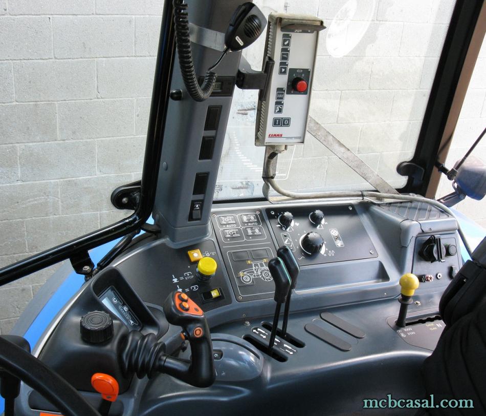 New Holland TM 135 12 New Holland TM 135 12