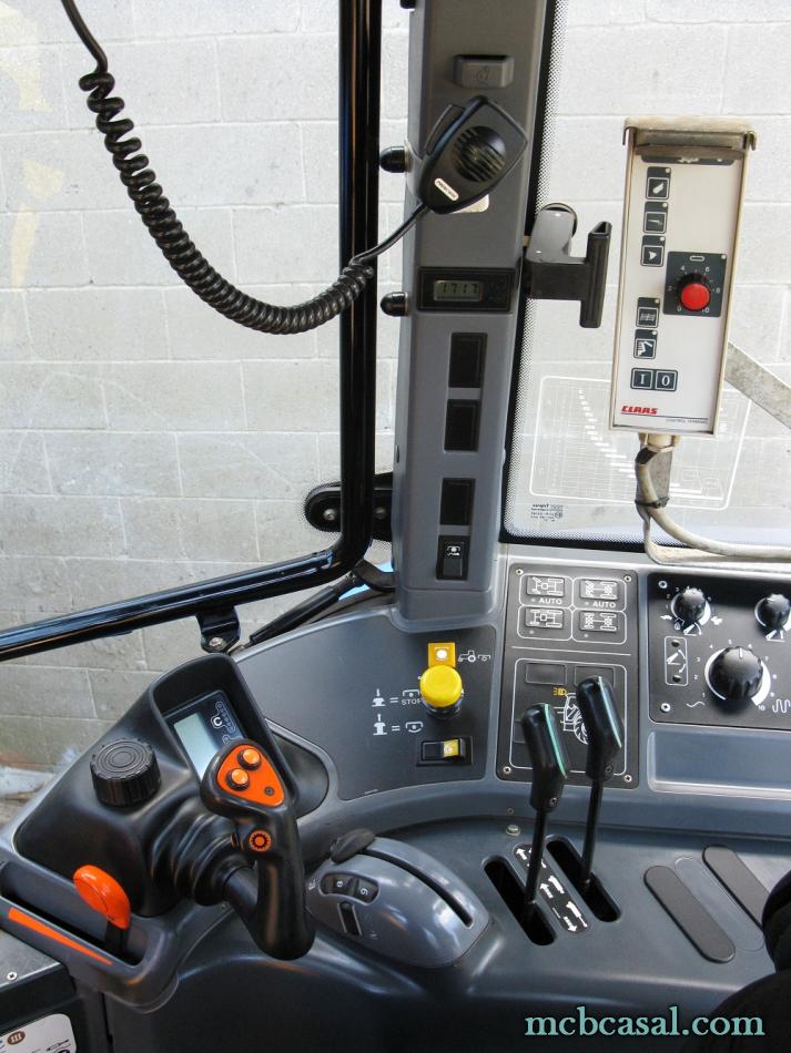 New Holland TM 135 11 New Holland TM 135 11