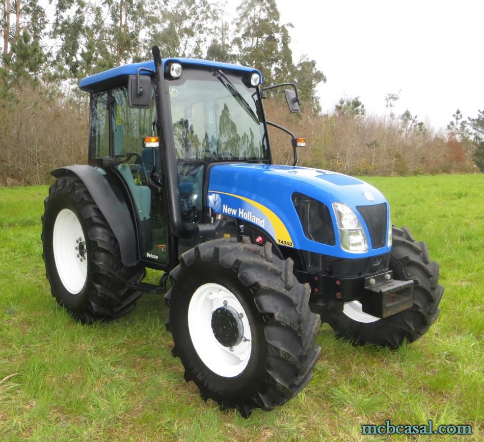 New Holland T4050 3