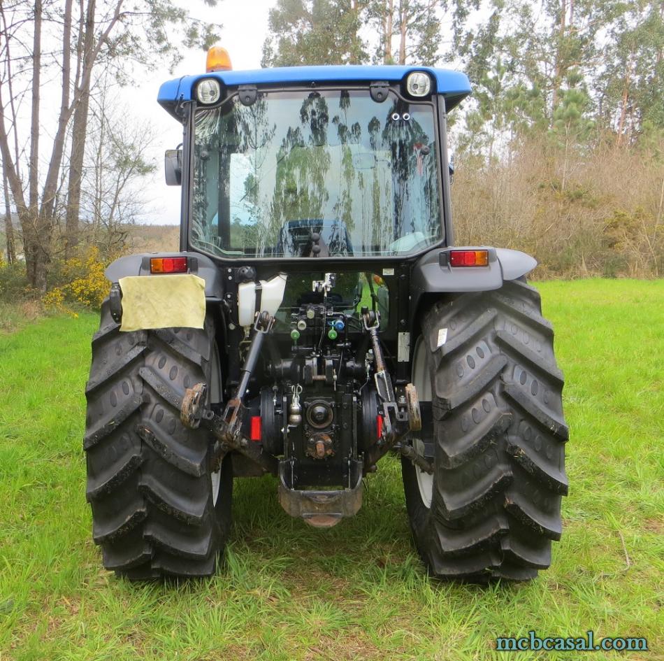 New Holland T4050 14