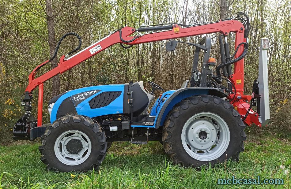 Grúa 5 M acoplada a Landini 4-075D 14