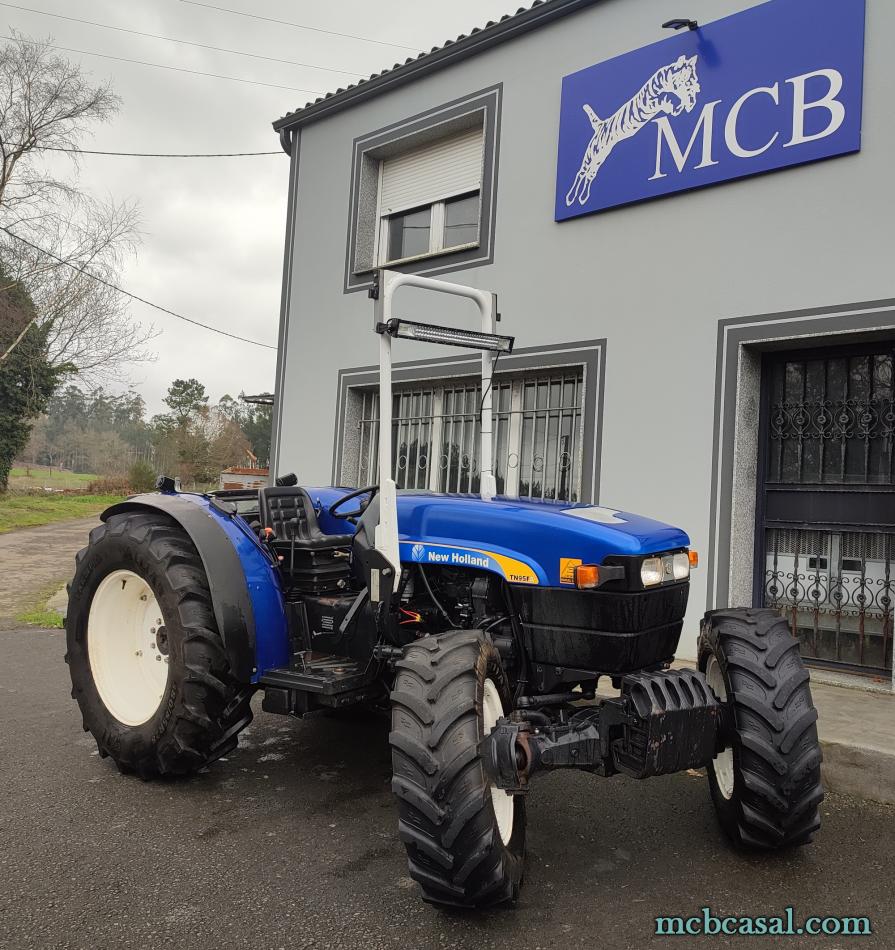 New Holland TN90F 9 New Holland TN90F 9