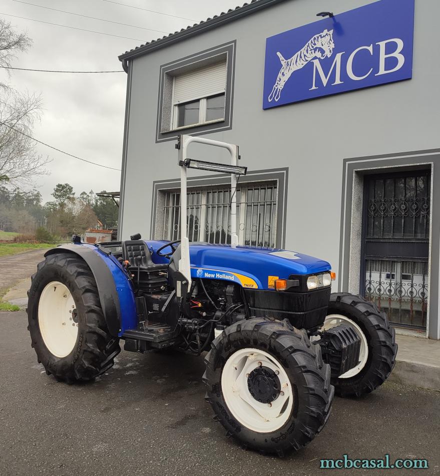 New Holland TN90F 8 New Holland TN90F 8