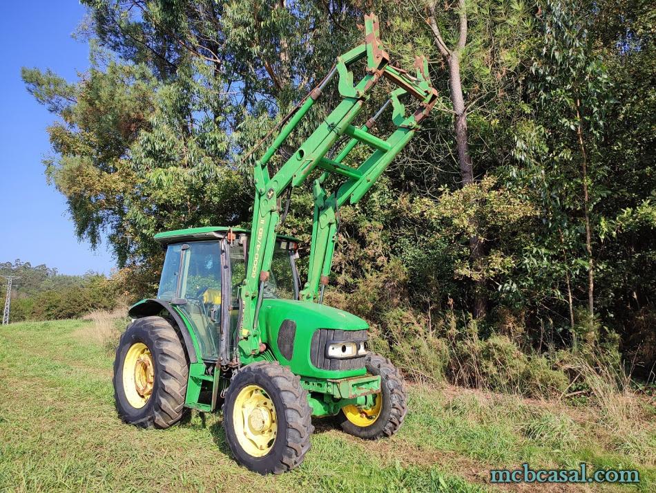 John Deere 5820 F 5 John Deere 5820 F 5