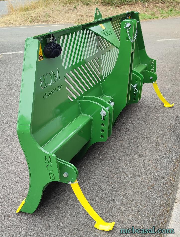 Cuchilla silo 2`20 F 8