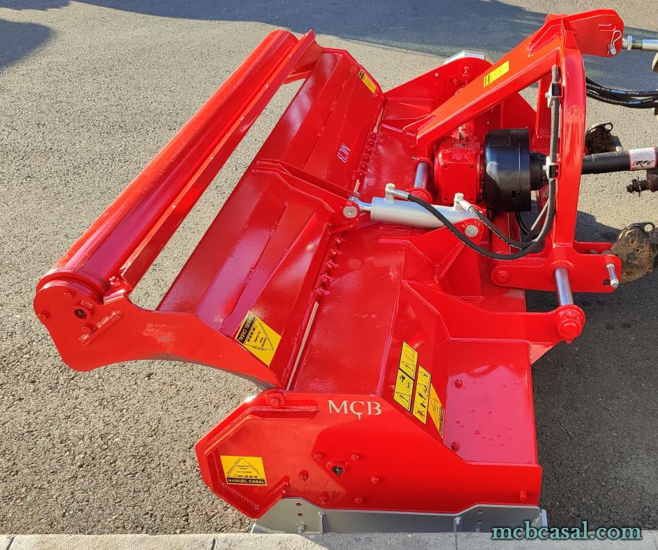 Trituradoras con puerta trasera hidráulica 4