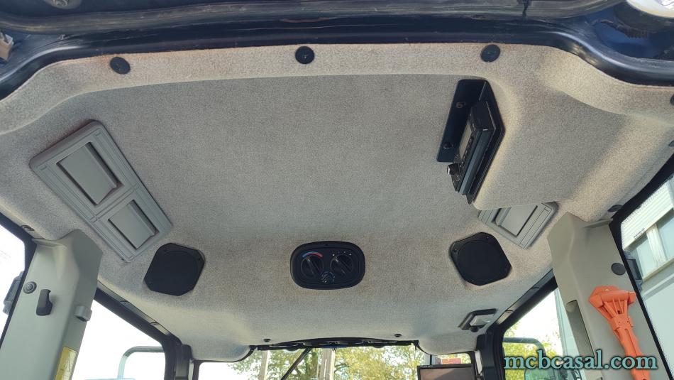 New Holland T 4.105 F 7