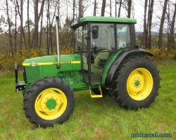 John Deere 5500